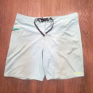 Patagonia Boardshorts - 36